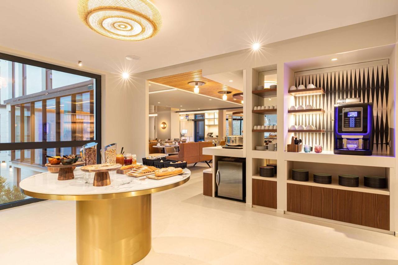 Hotel Yac Paris Clichy, A Member Of Radisson Individuals ภายนอก รูปภาพ