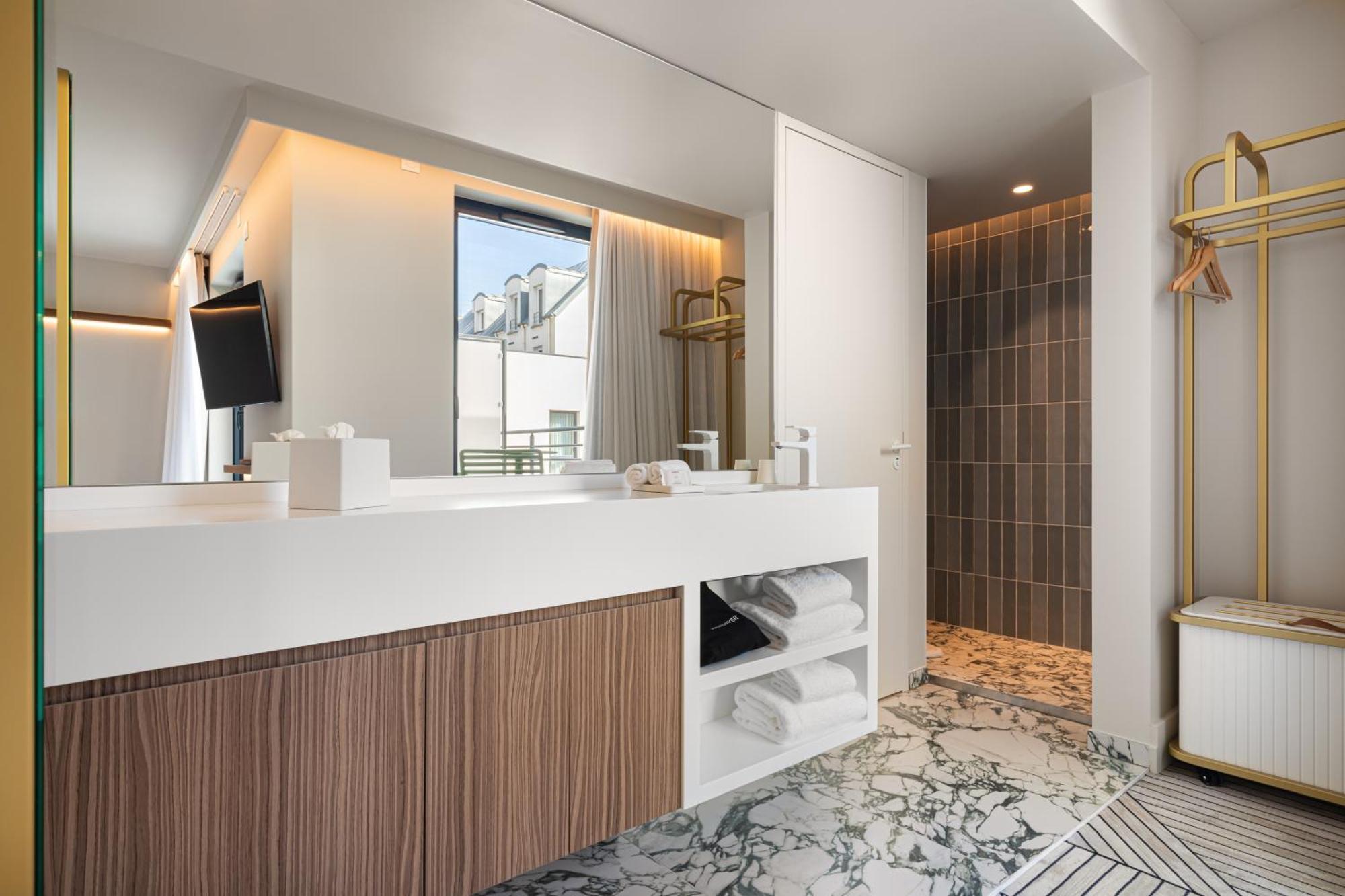 Hotel Yac Paris Clichy, A Member Of Radisson Individuals ภายนอก รูปภาพ